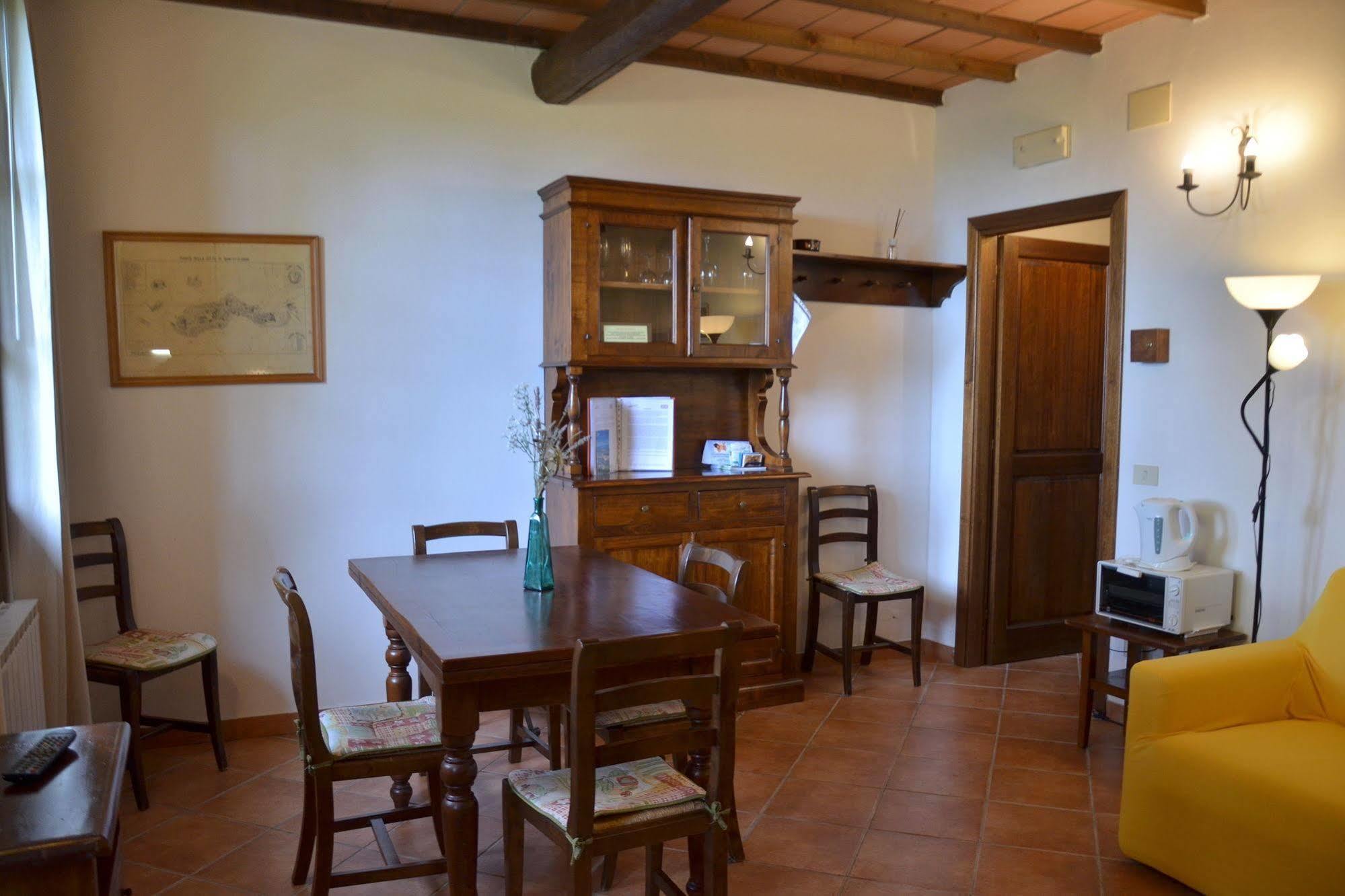 Agriturismo Il Casalone Montepulciano Stazione المظهر الخارجي الصورة